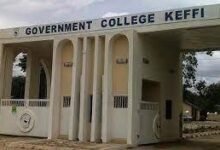 Lawmakers demand that the Federal Government pay N40 million to the families of students who died in a fire.